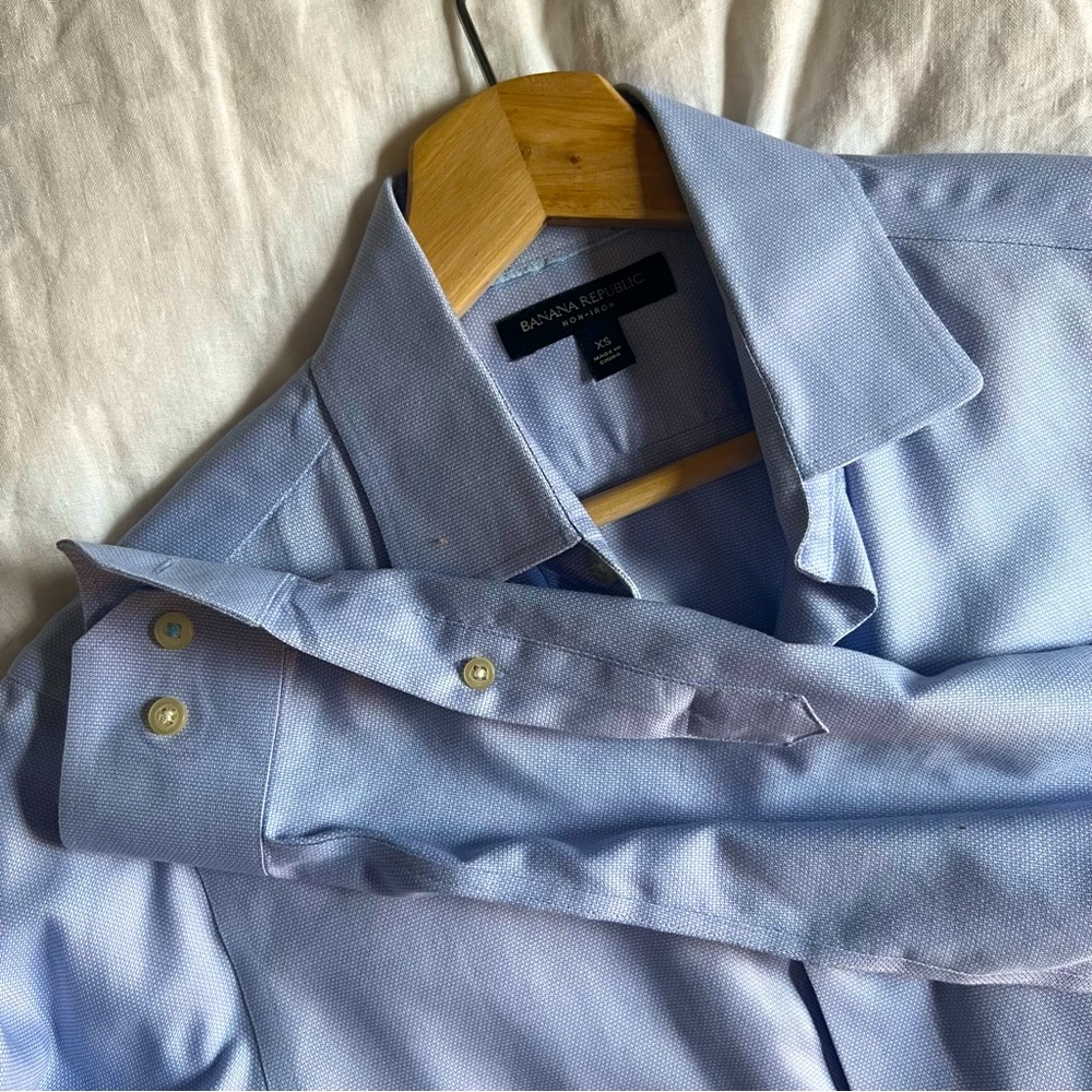 NWOT Banana Republic Button Down Shirt